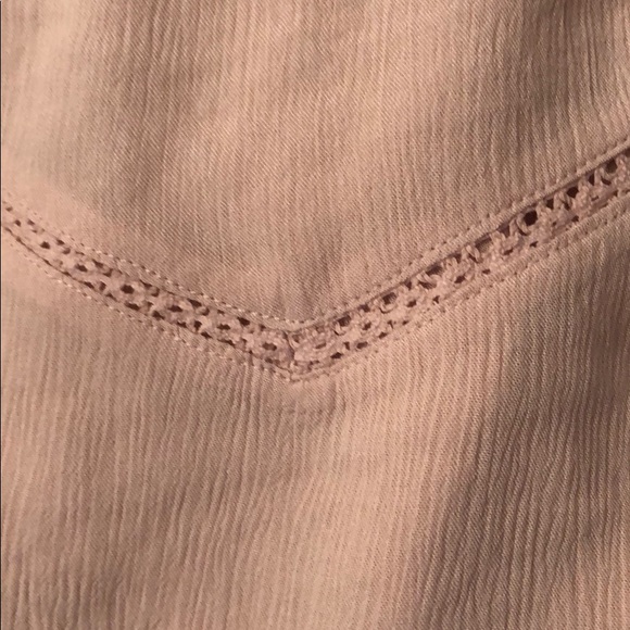 Express Delicate Crochet Cami - Picture 7 of 7